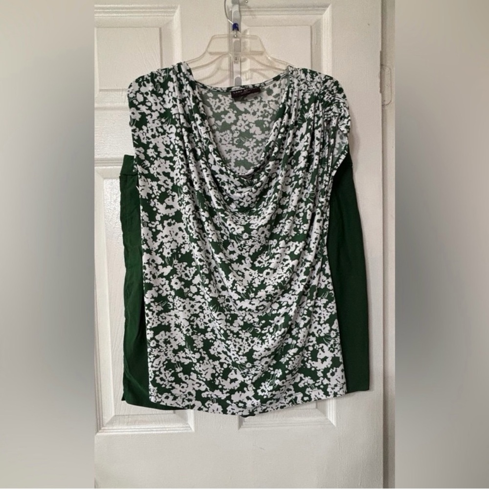 Lane Bryant Women’s Green Walking Shorts With Matching Sleeveless Blouse